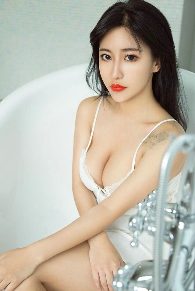天津河东小姐姐，服务热情小穴很紧 奶子很大 干起来很舒服，爽歪歪